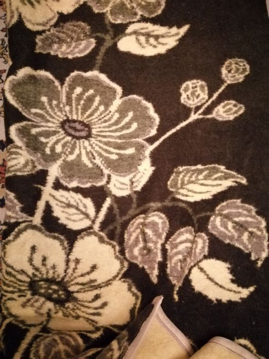 Продам покрыввло