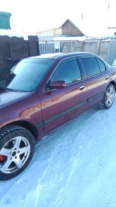 Машина на полном ходу .