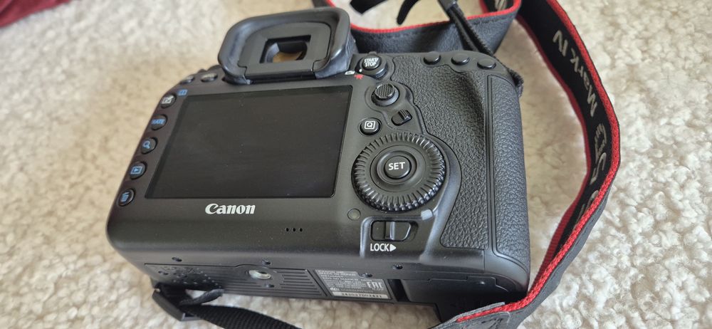 Canon 5D mark IV