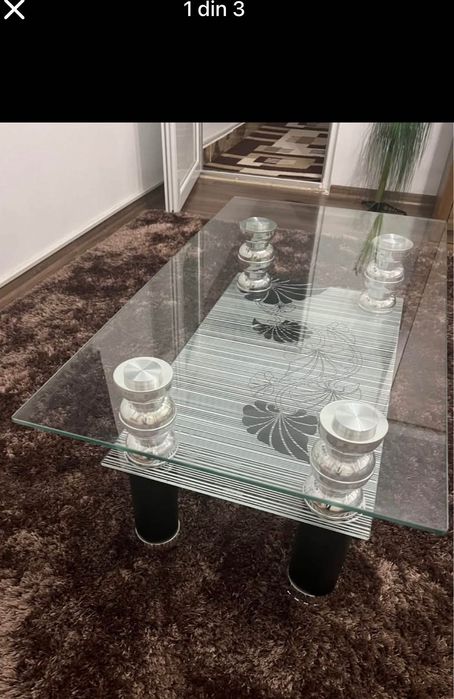 Masă de sticlă i