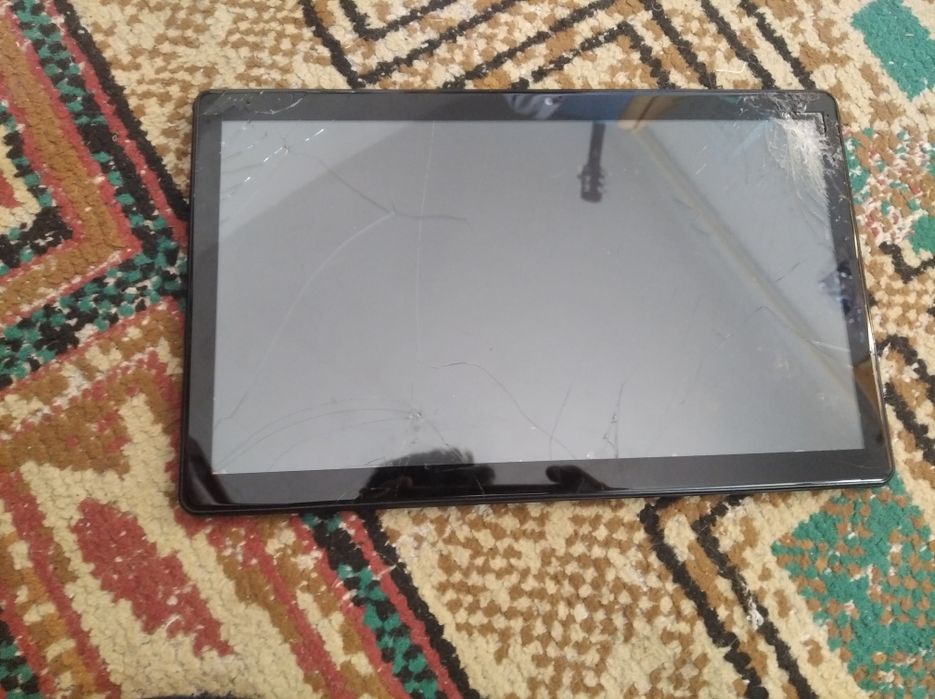 Планшет на запчасти