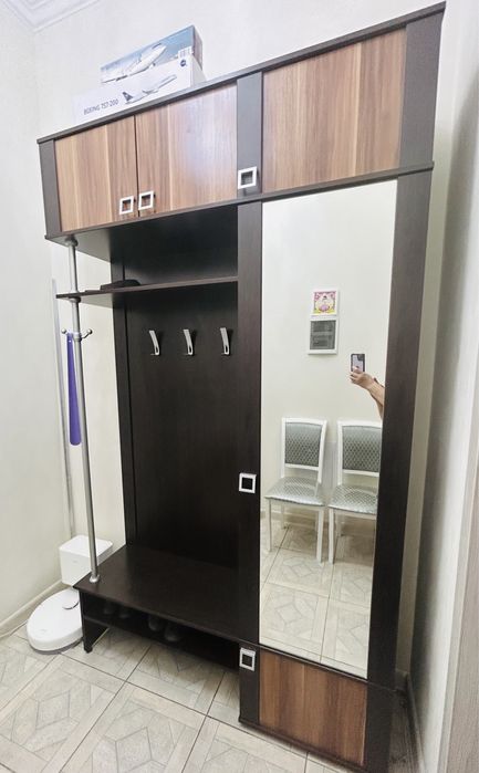 Шкаф для прихожей Россия