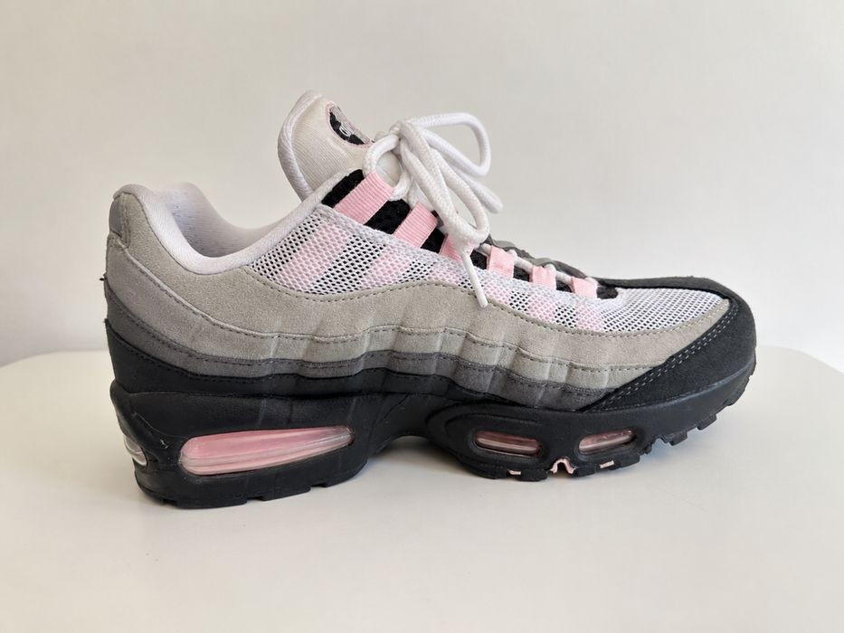 Nike Air Max 95 OG "Pink Foam".