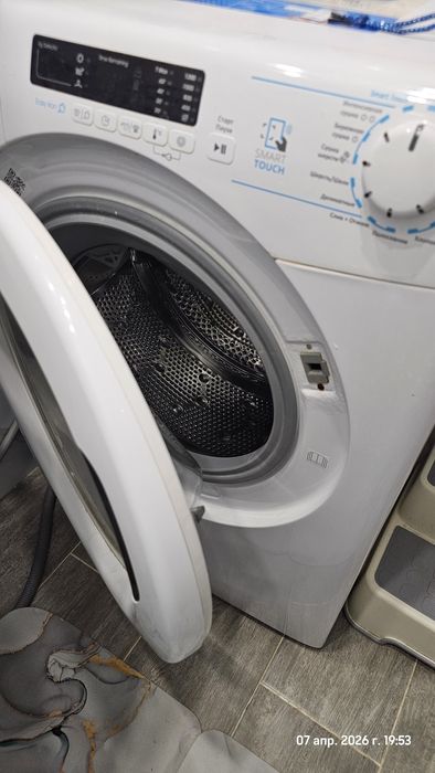 Продам стиральную машину Candy