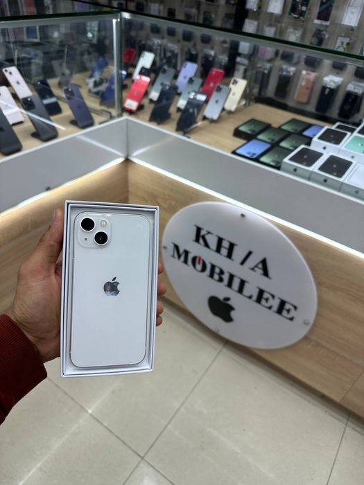 Iphone 13.           .