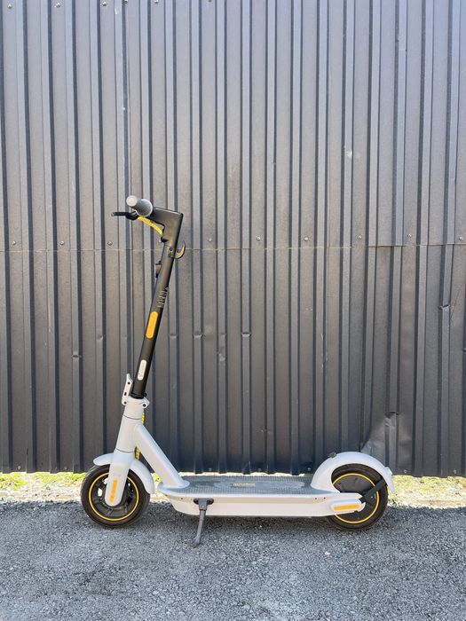 Электро самокат Ninebot G30lp в идиальном состоянии