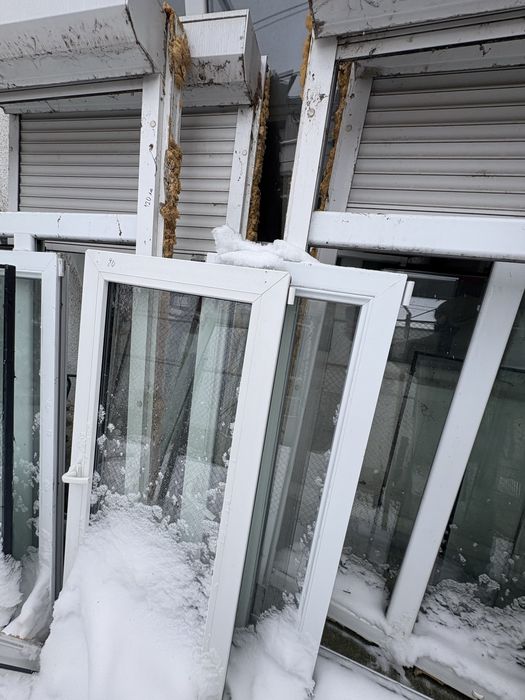 Продавам дограма