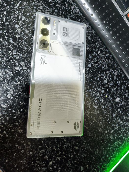 redmagic 9 pro 256gb karobka bor