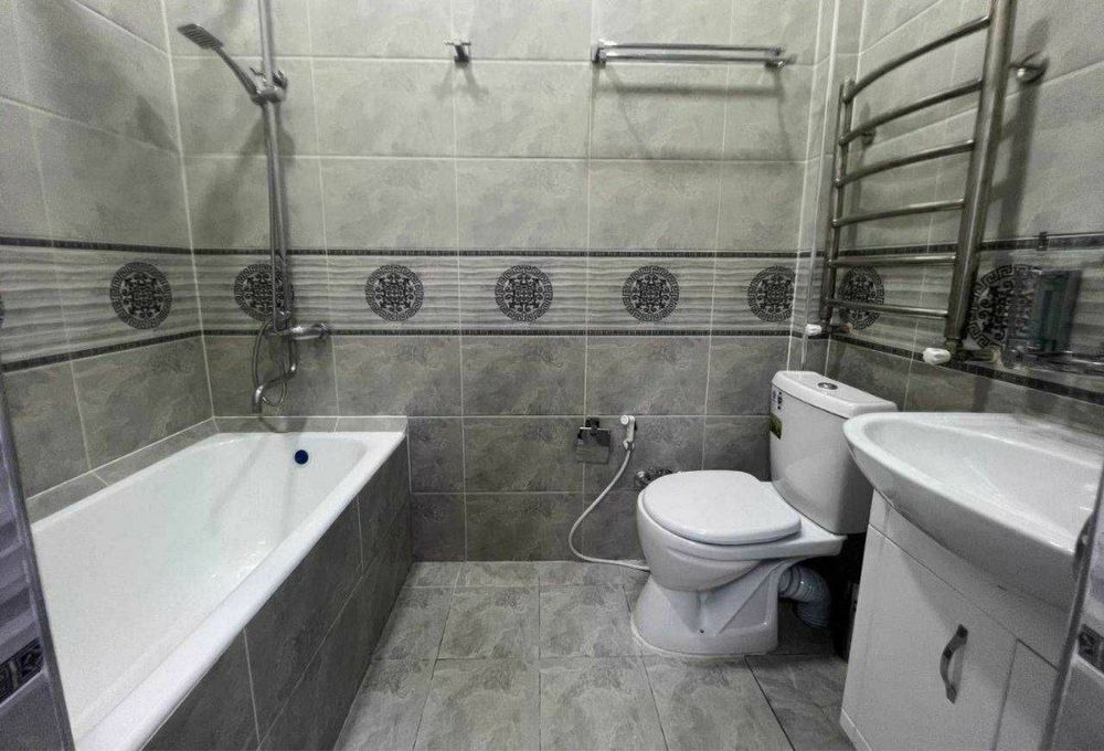 Шота Руставели | 200кв - нежилое помещение Аренда