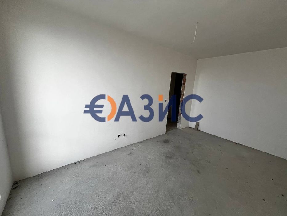 Двустаен апартамент в ж. к. син Диамант, Бургас.( рудник). 20/25 ет.,