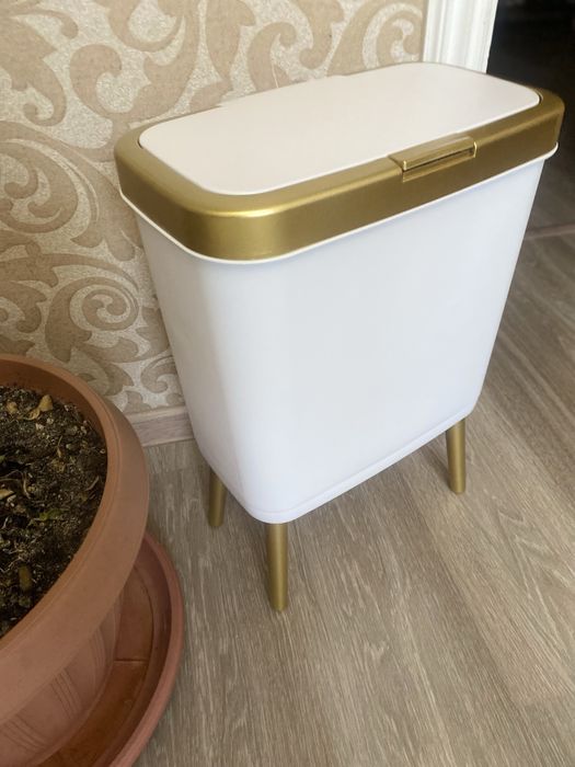 Ведро для мусора 15 л.