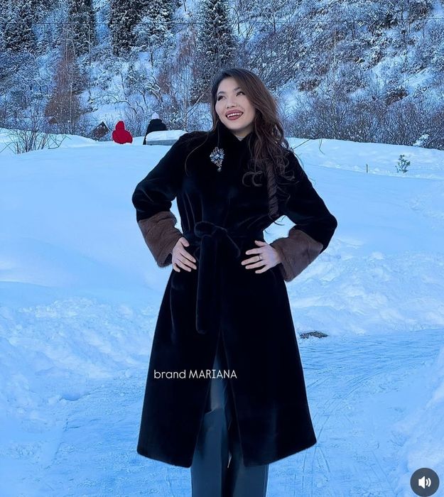 ЭКО шуба новая  бренд от мариянна