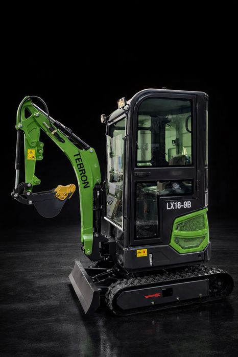 Мини Багери 2 Тона ОЧАКВАН ВНОС Дизел 25кс Водно ожлаждане!