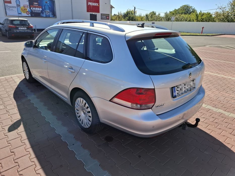 Volkswagen Golf 2009 diesel, 2.911 € — imagine 2