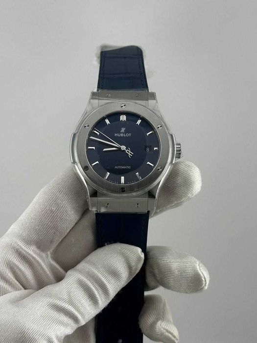 Наручные часы Hublot Classic Fussion