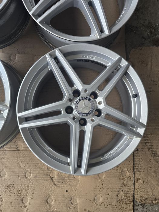 Jante aliaj originale r17 pt Mercedes C class