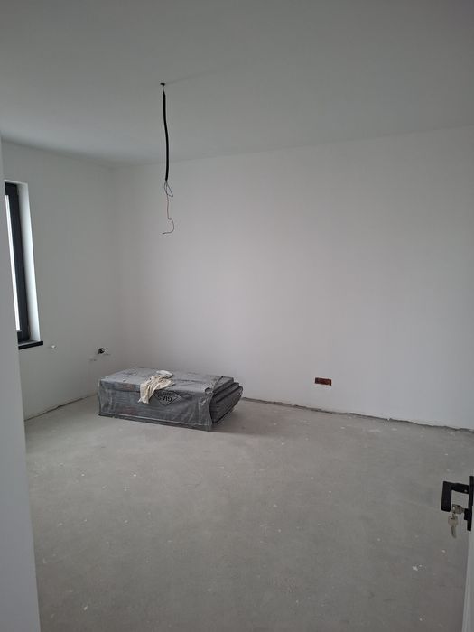 Închiriez Spațiu Comercial bvd.Nicolae Romanescu