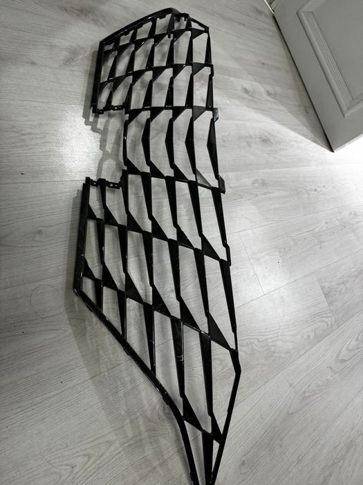 Решетка на элантру cn7