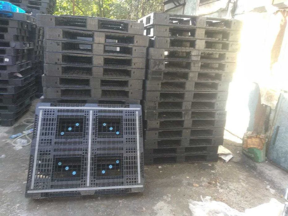 Продам Пластмассовые поддоны