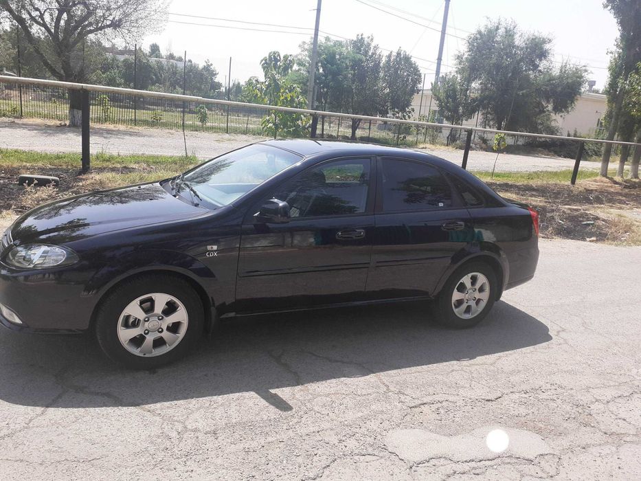 Jentra sotiladi qora rangi bez luyk