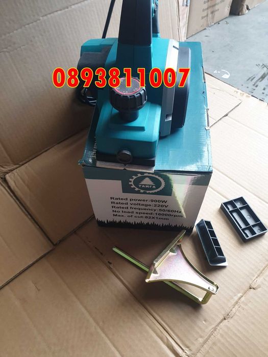 ново Руско Електрическо ренде Тайга 900W + нож