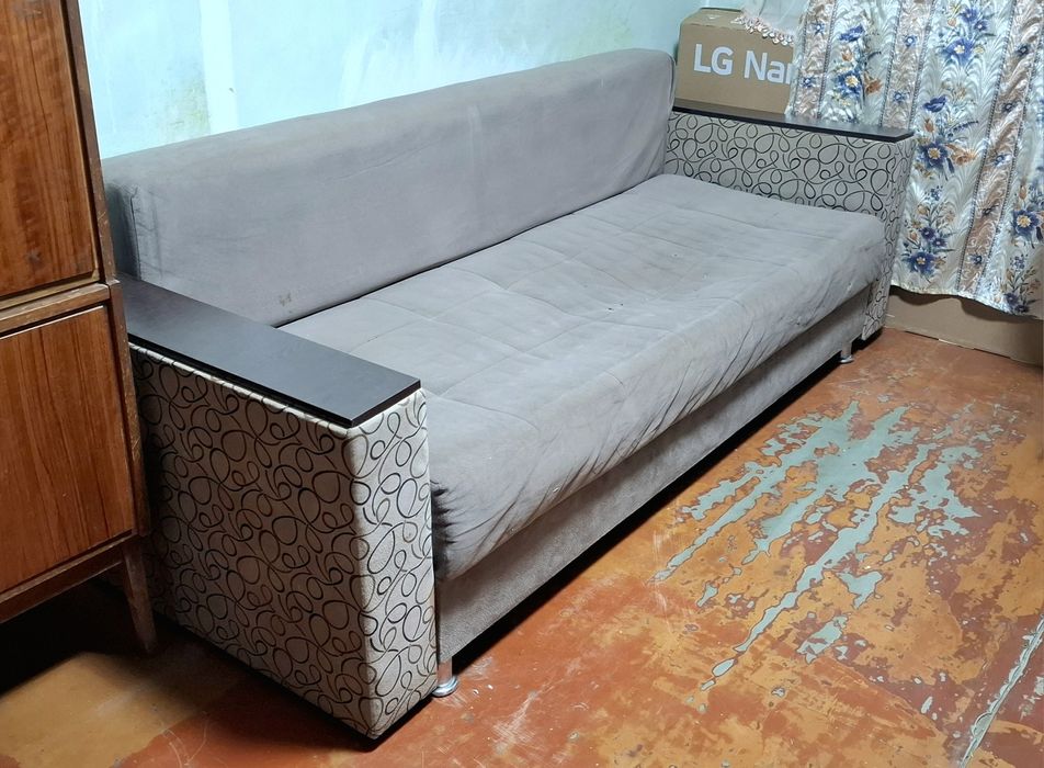 Диван "еврокнижка"