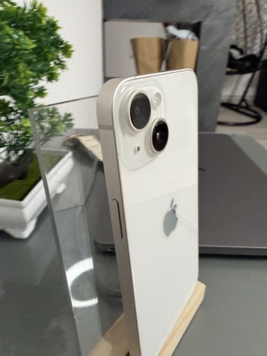 Iphone 14-white