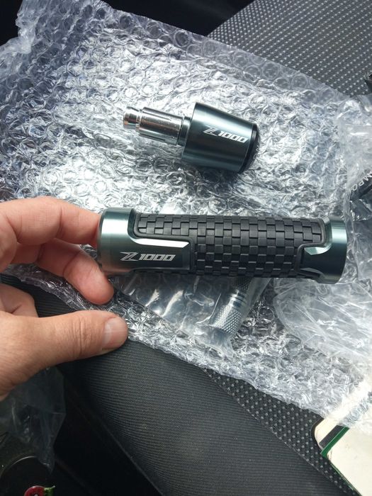 Сервиз за скутери и мотори Vespa,Kymco,Piaggio,Yamaha,Kawasaki,Ducati.