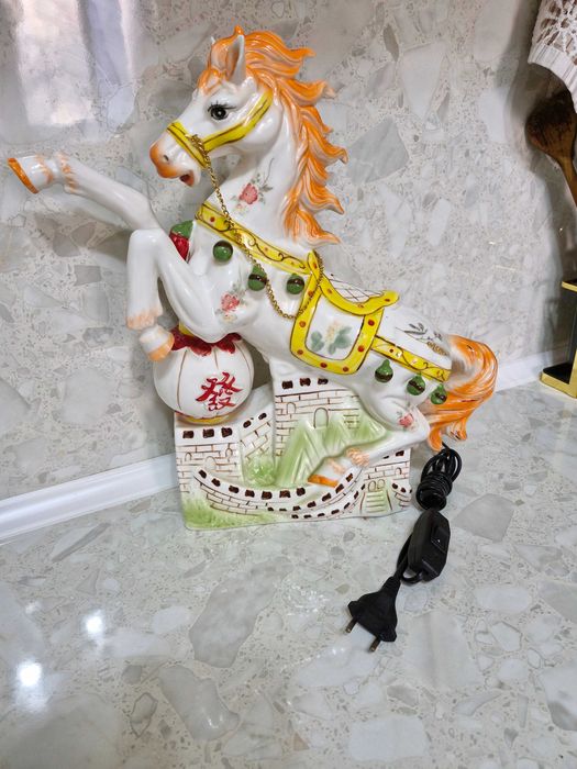 Светильник-ночник