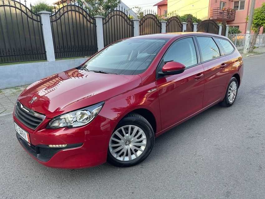 PEUGEOT 308 face-lift 2016-1,2 benzina-FULL LED -156 450 KM REALI-UNIC PROPIETAR