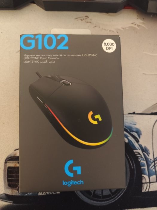 Vând mouse Logitech g102