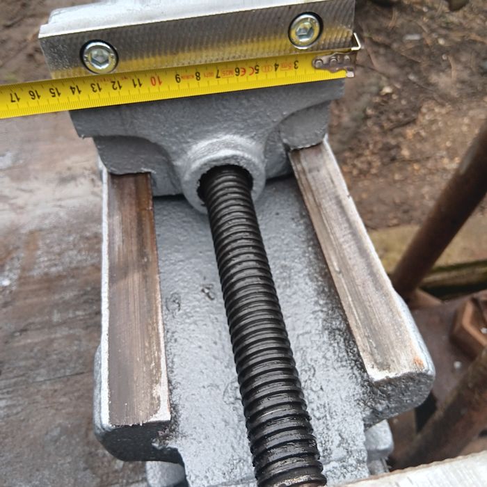 Menghina românească de 150mm
