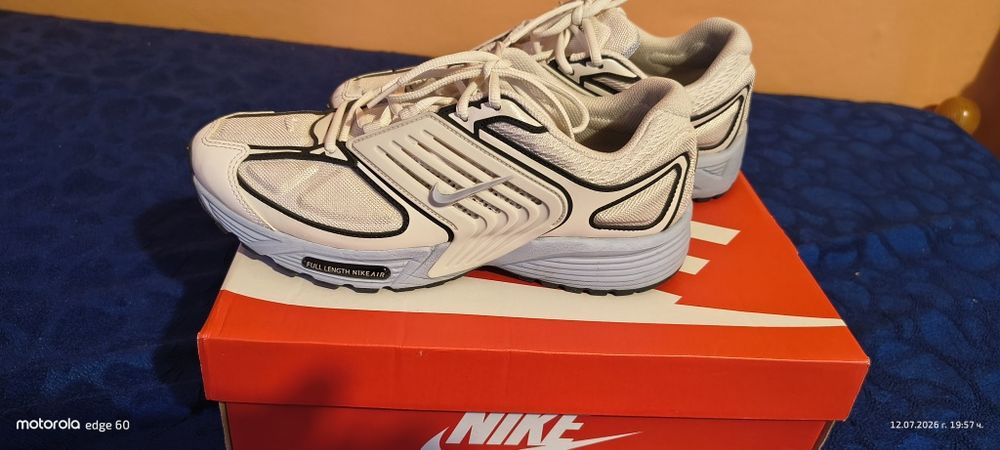 Оригинални маратонки nike