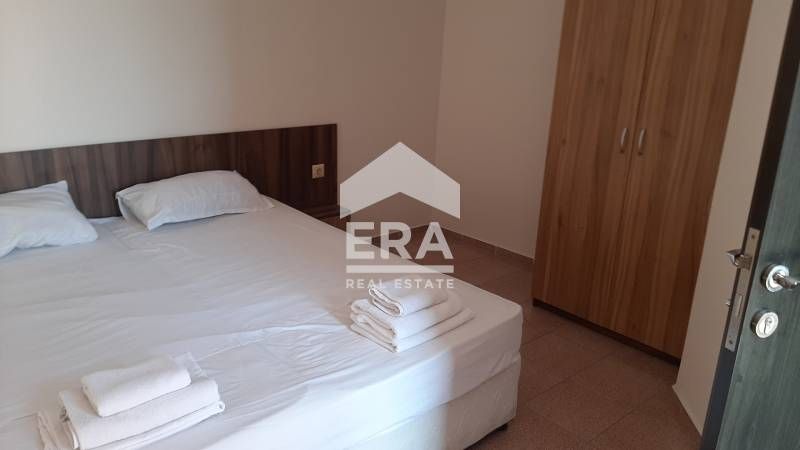 Продава се Тристаен апартамент в Поморие - 70 кв.м за 915 €/кв.м - Снимка #1