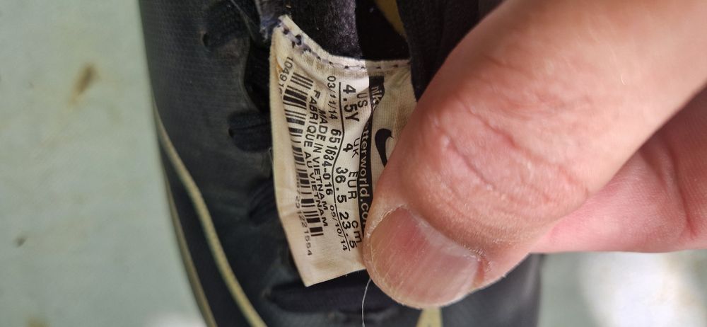 Бутонки Найк mercurial