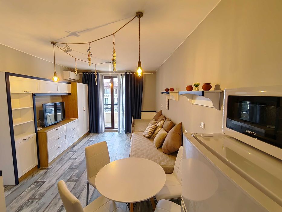 Дава се под наем Двустаен апартамент в Созопол - 61 кв.м за 102 € - Снимка #11