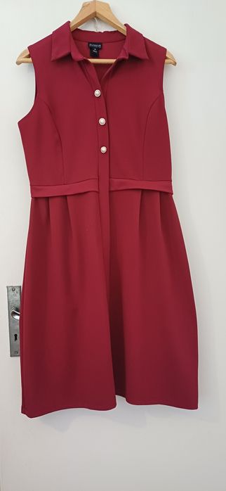 Елегантни Дамски Рокли