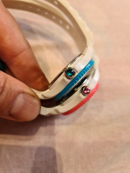 Set 2 bucati Ice watch turcoaz și roz,superbe,ca noi,+cadou skmei 1068