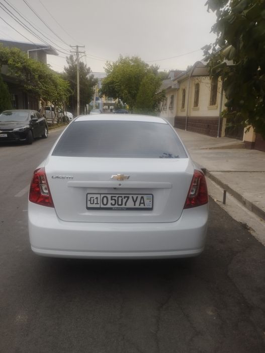Автомобиль GENTRA
