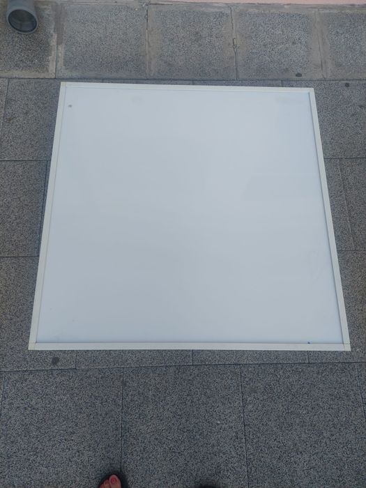 Caseta (reclama luminoasă )