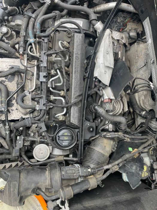 Seat Leon 1.6 TDI mk3 / Сеат Леон комби 2015 година на части