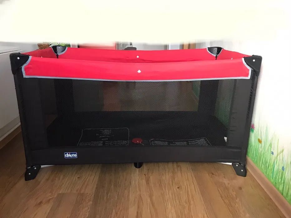 Patut țarc pliabil Chicco