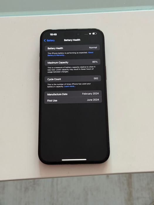 Продавам Iphone 15 pro max 256 GB