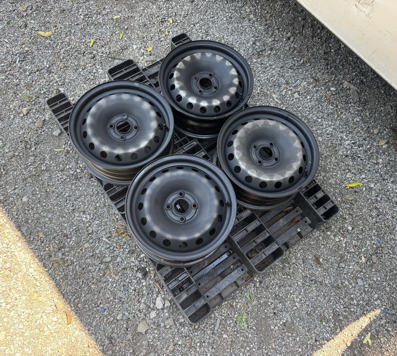 4бр.Оригинални джанти 15" 4x100 за Renault Kangoo,Dacia Dokker,Nissan