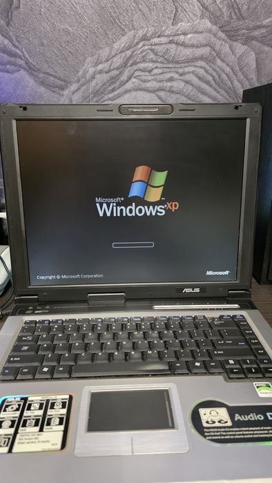 Laptop Retro ASUS A6000 (A6U) – Pentru Colecționari