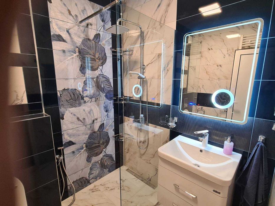 Дава се под наем Тристаен апартамент в София, Света Троица - 85 кв.м за 918 € - Снимка #11