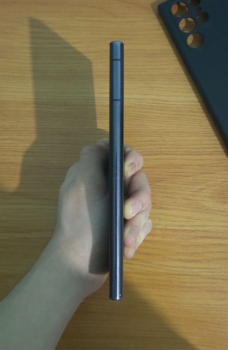 Обменяю Samsung S22 ultra