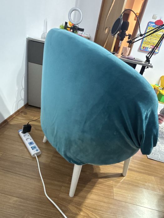 Fotoliu cu husa catifea