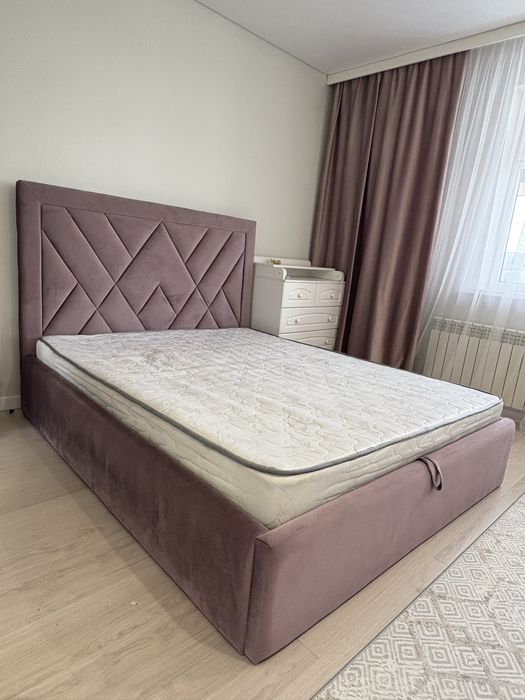 Кровать 2спалка с матрасом