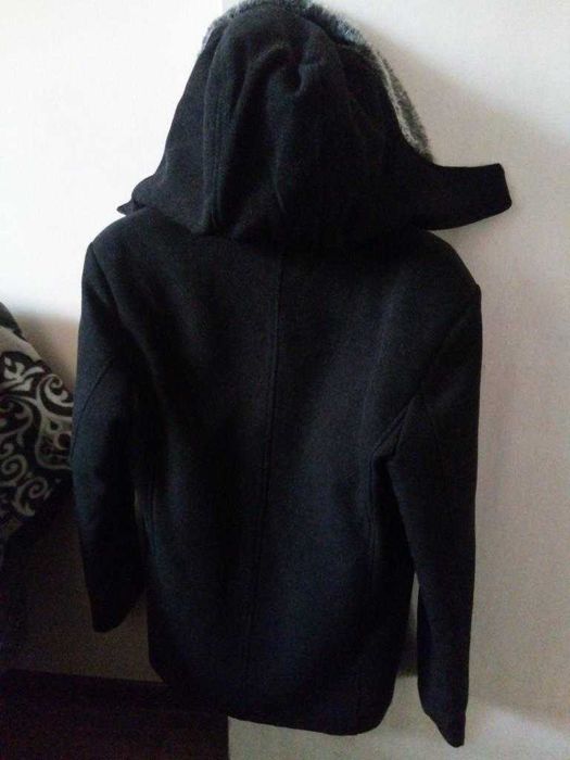 Продам мужское пальто зимнее